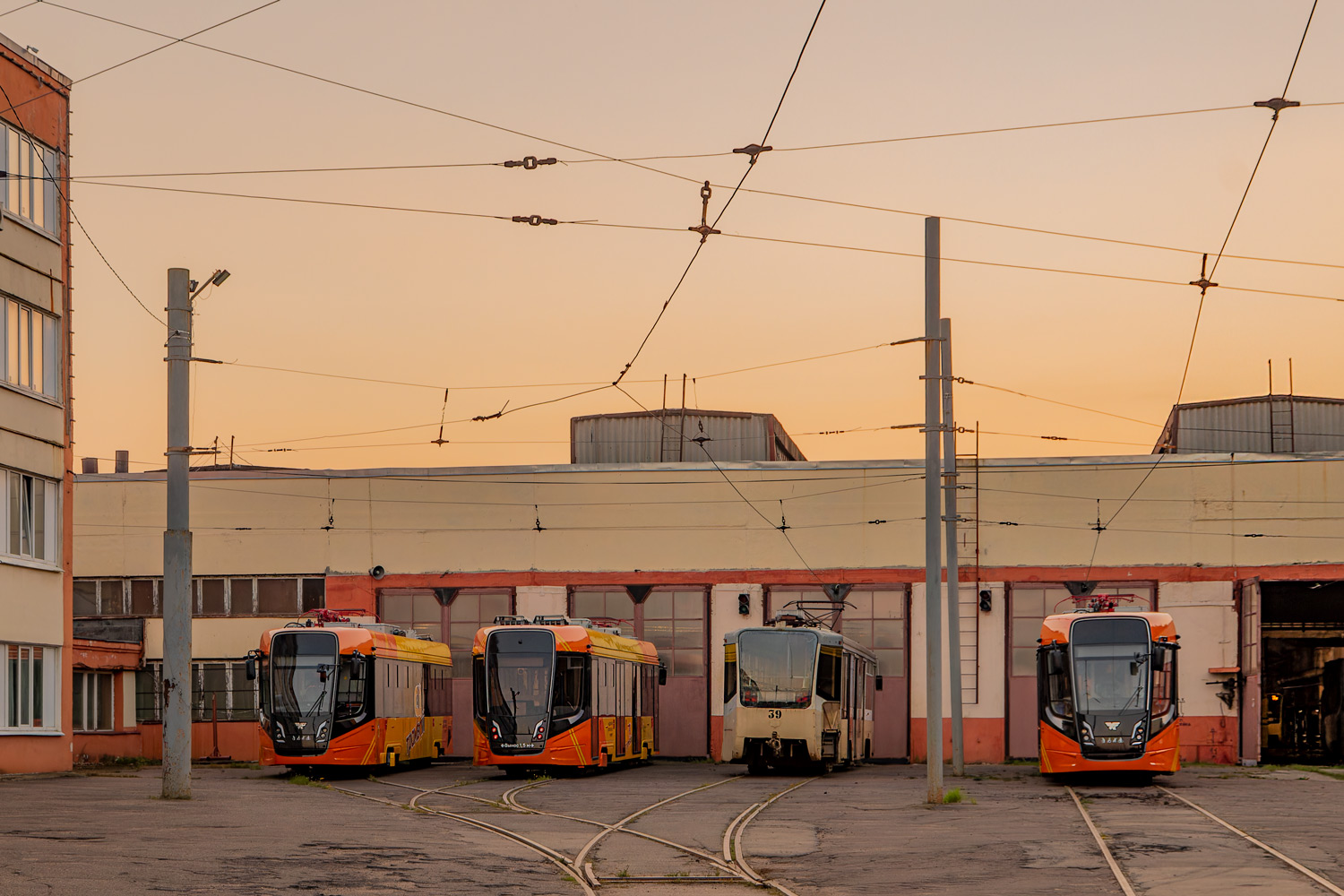 Jaroslavlis, 71-628-02 nr. [00229]; Jaroslavlis, 71-628-02 nr. [00245]; Jaroslavlis, 71-619KT nr. 39; Jaroslavlis, 71-628-02 nr. [00247]; Jaroslavlis — New trams