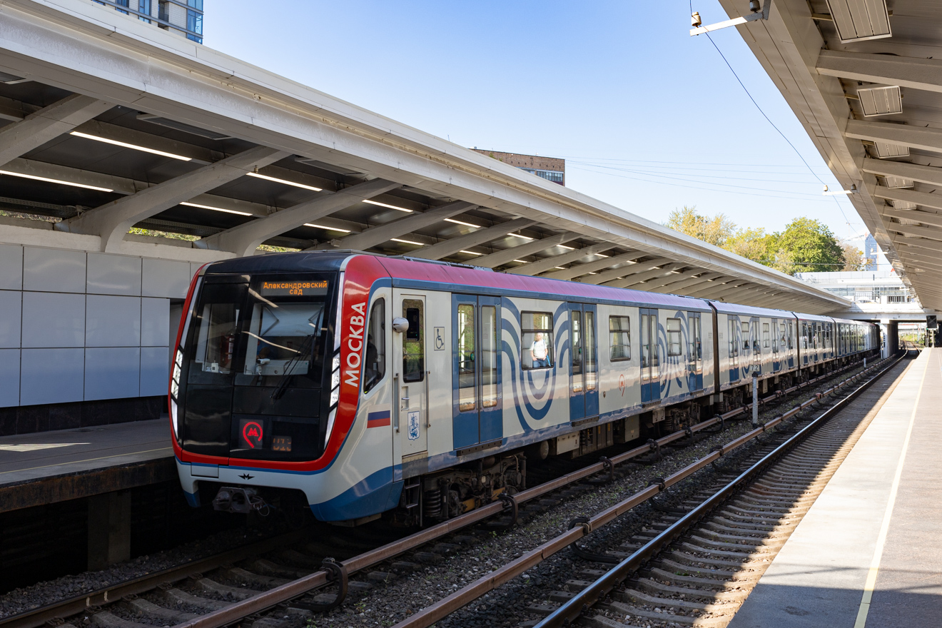 Москва, 81-765.2 «Москва» № 65273