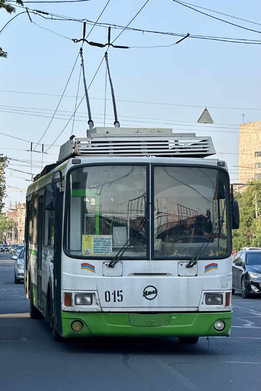 Ереван, ЛиАЗ-5280 (ВЗТМ) № 015