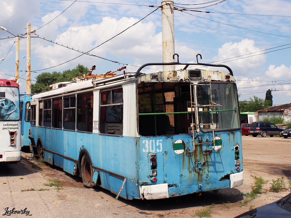 Woronesch, ZiU-682G-016.02 Nr. 305