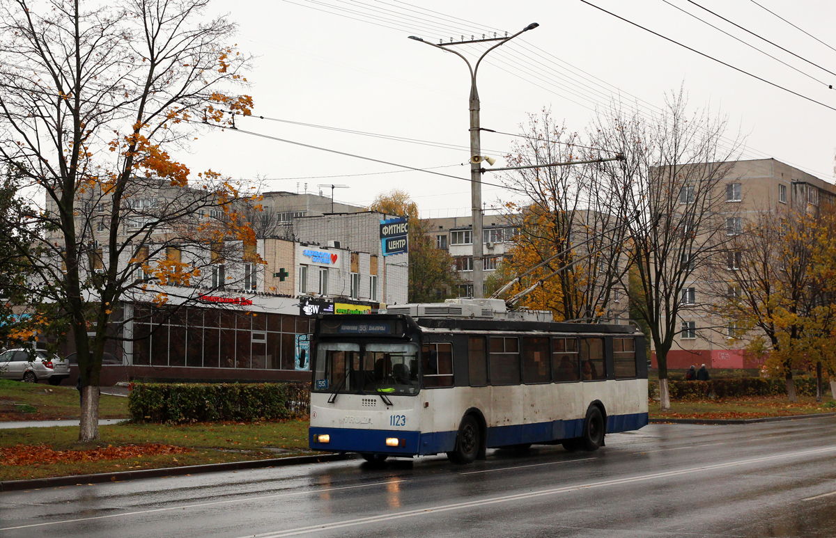 Новочебоксарск, ЗиУ-682Г-016.02 № 1123