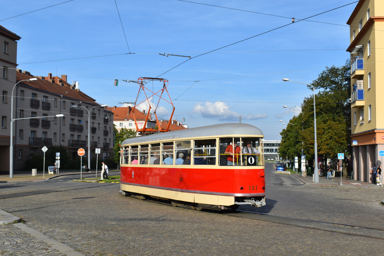 Plzeň, Tatra T1 Br. 121 Plzeň, Tatra T1 Br. 121