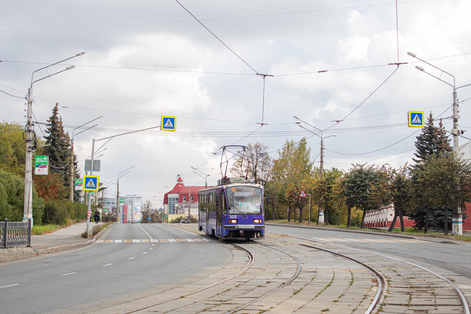 Ніжні Тагіл, 71-405 № 305