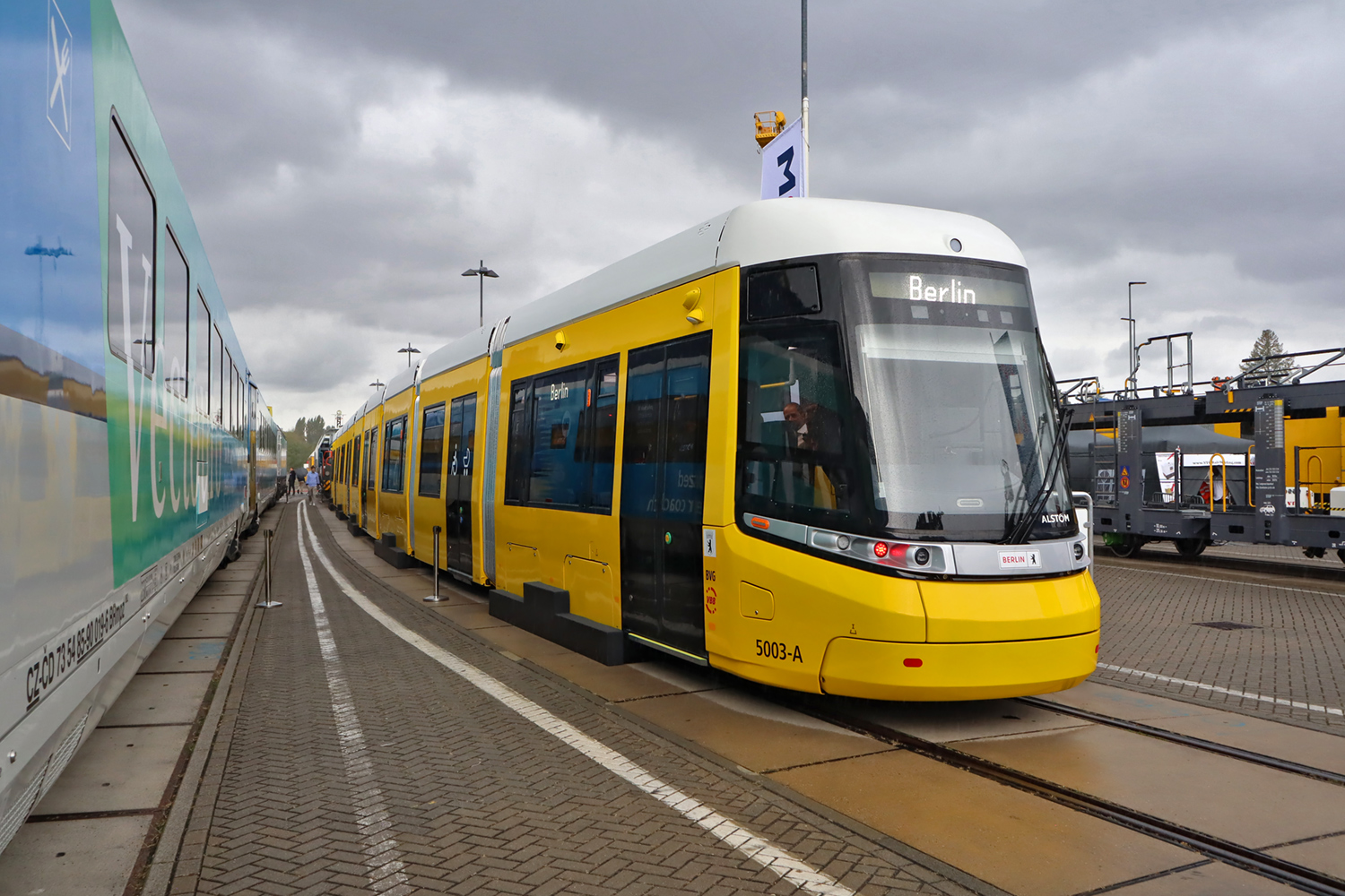 Berlin, Alstom Flexity Berlin 2 (XLZ) — 5003; Berlin — InnoTrans 2024
