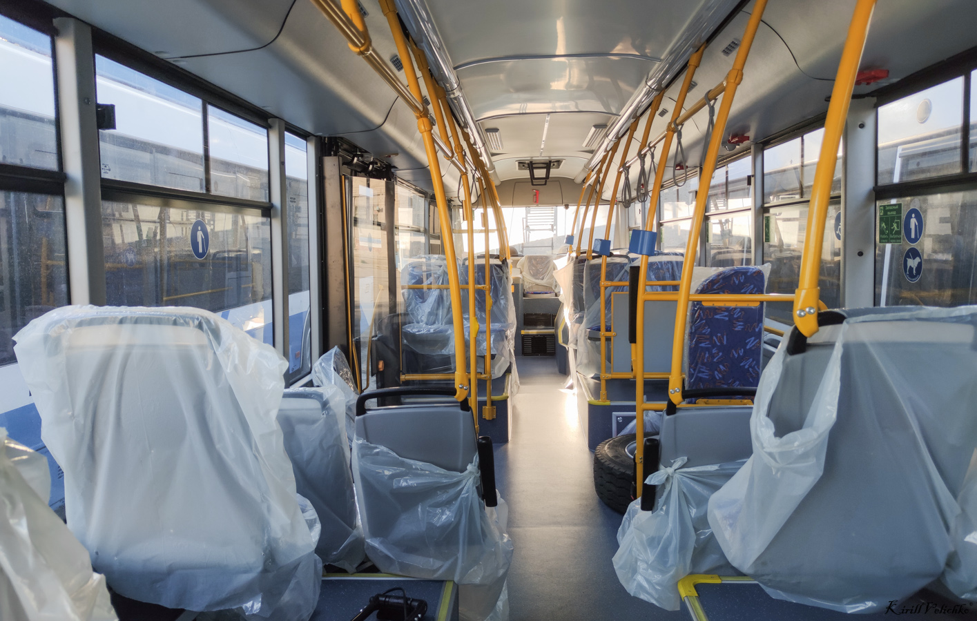 Новосибирск, УТТЗ-6241.01 «Горожанин» № 2562