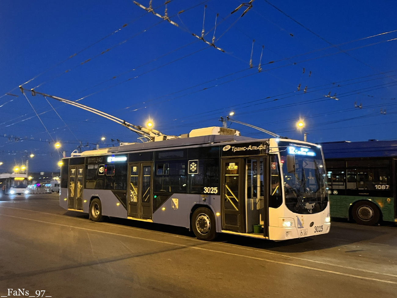 Sevastopol, VMZ-5298.01 “Avangard” č. 3025