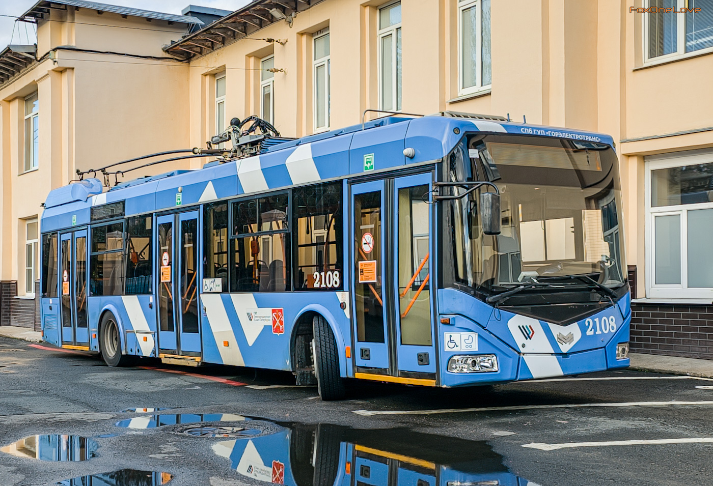 Санкт-Петербург, БКМ 32100D № 2108