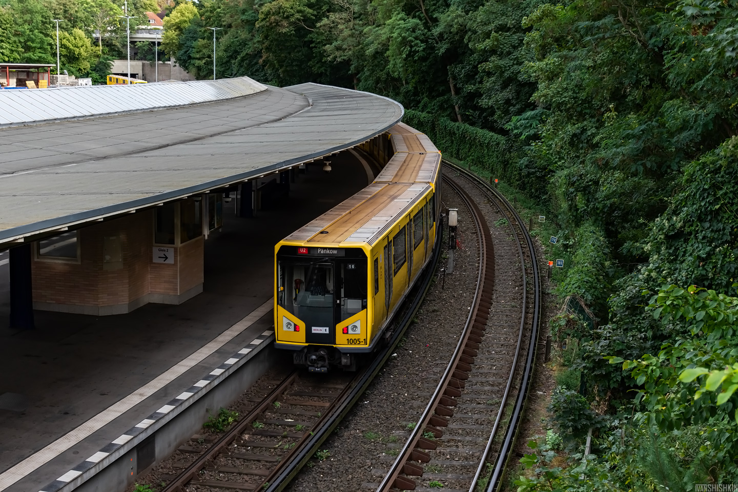 Берлин, BVG HK06 № 1005-1