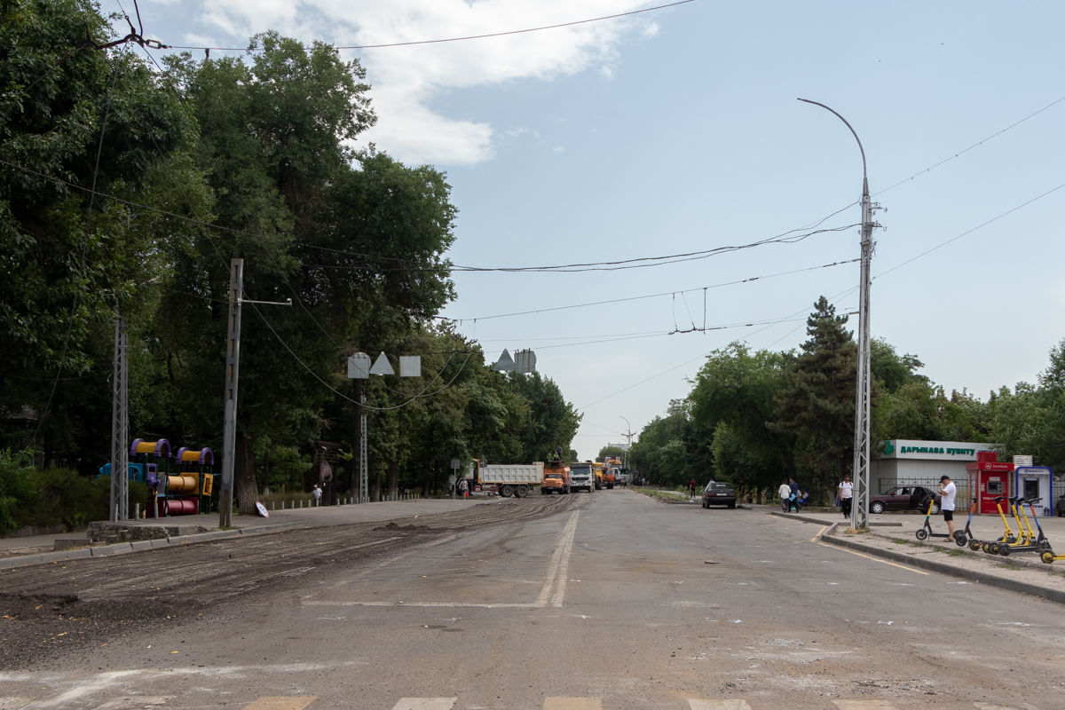 Bischkek — Closing trolleybus lines