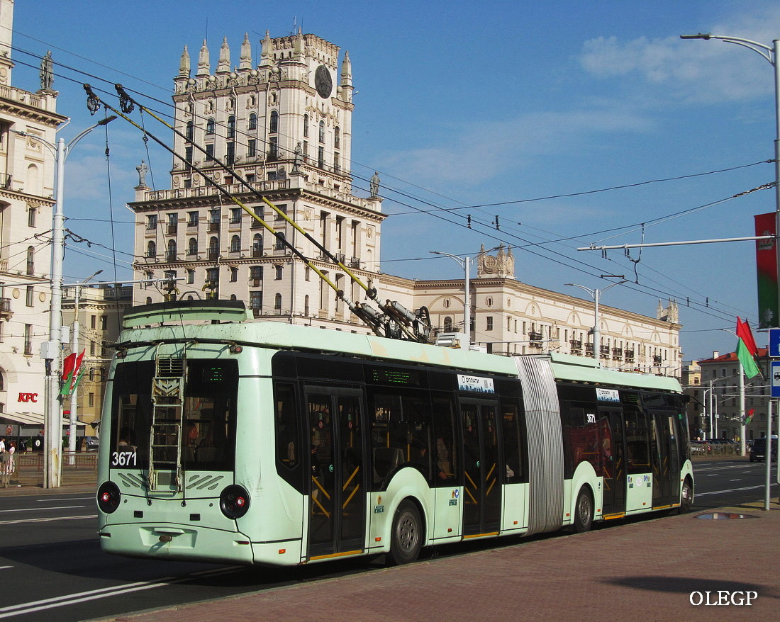 Минск, БКМ 43300D № 3671