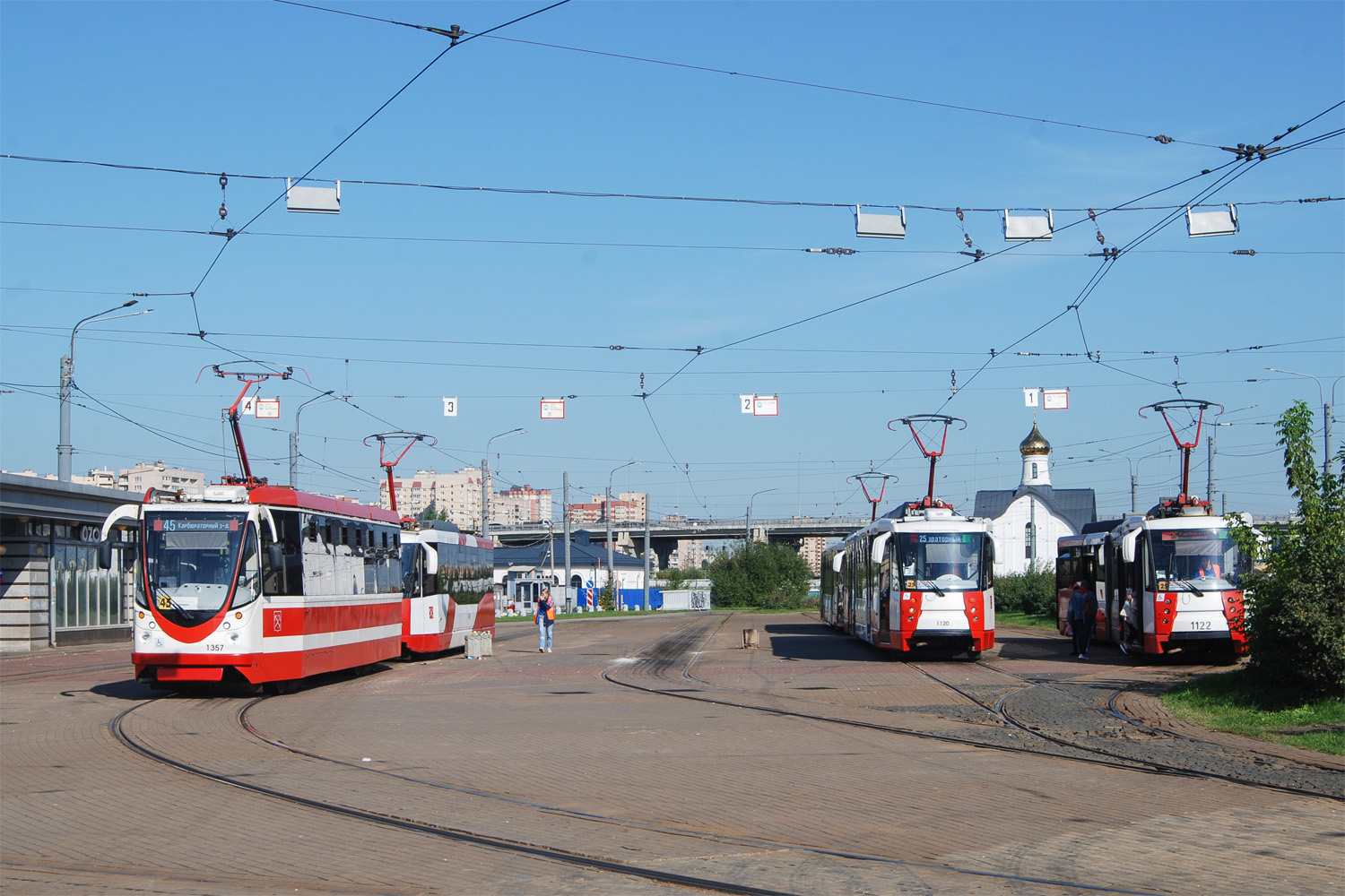 Sankt Petersburg, 71-134A (LM-99AVN) Nr. 1357; Sankt Petersburg — Terminal stations
