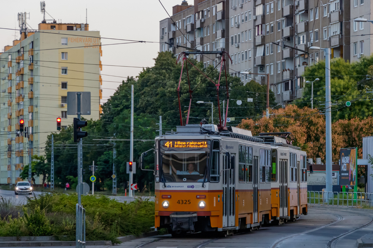 Будапешт, Tatra T5C5K2 № 4325