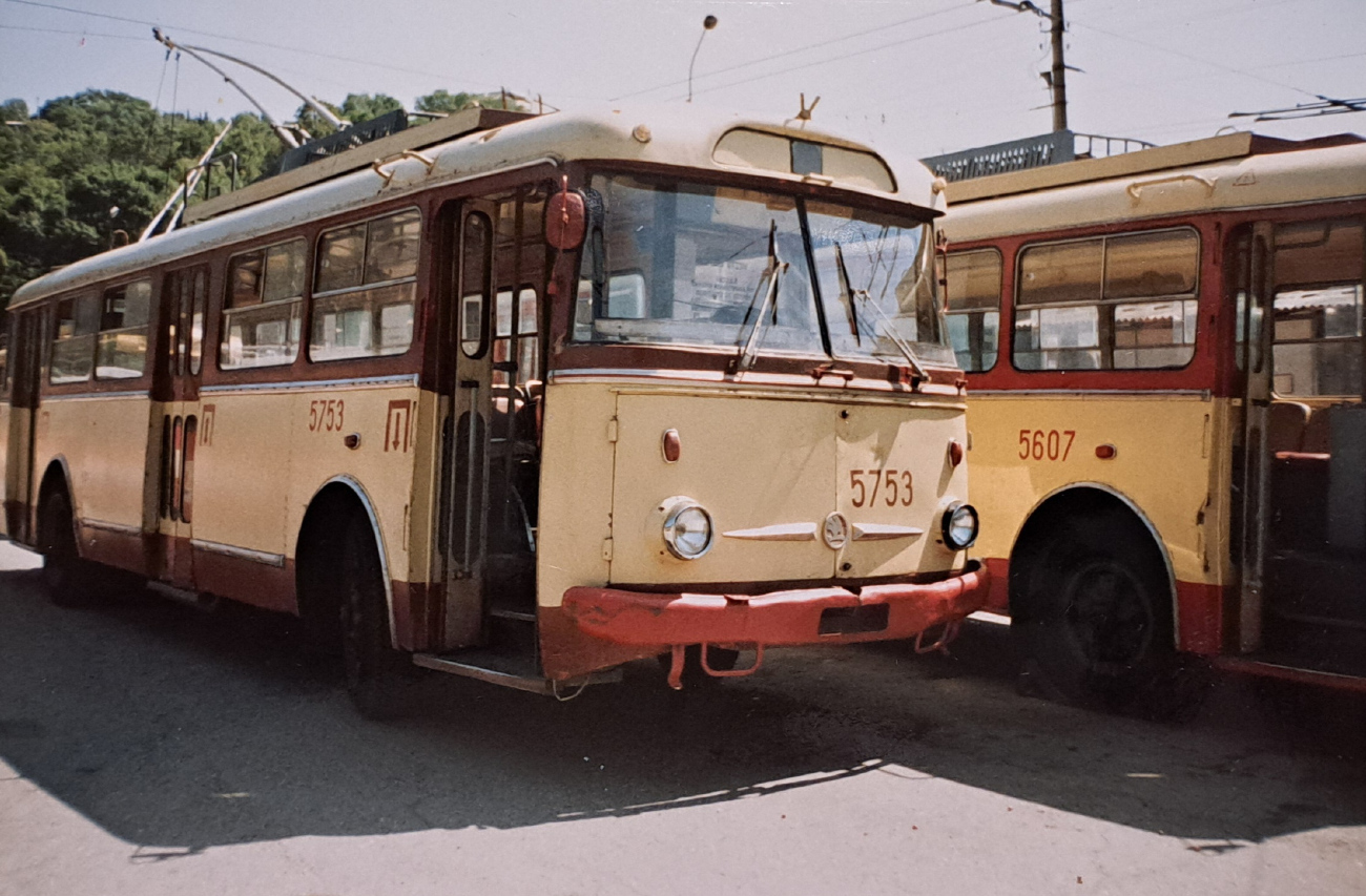 Крымский троллейбус, Škoda 9TrH29 № 5753; Крымский троллейбус — Исторические фотографии (1959 — 2000)