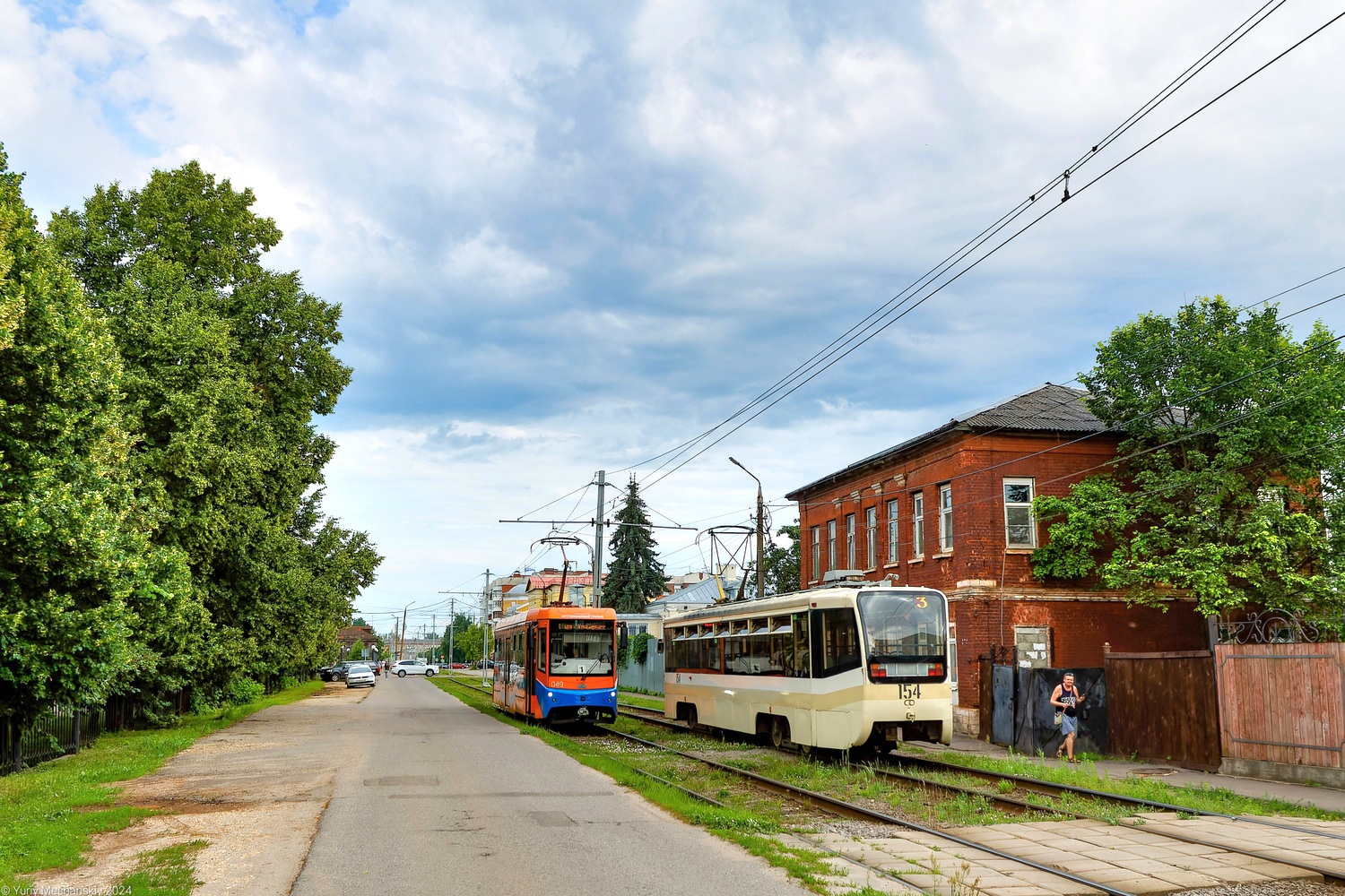 Коломна, 71-407-01 № 049; Коломна, 71-619КТ № 154