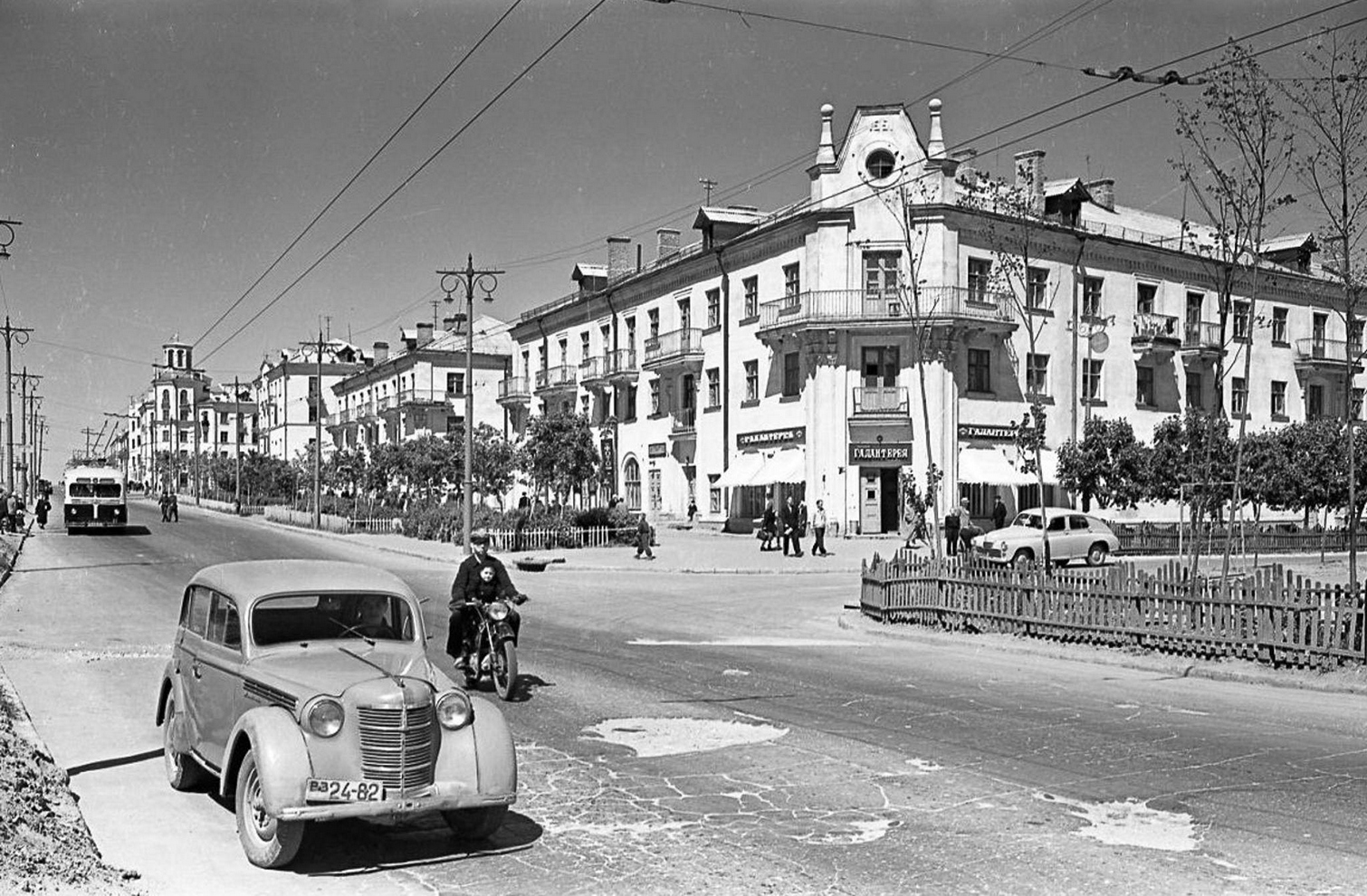 Владимир, МТБ-82Д № 11; Владимир — Исторические фотографии