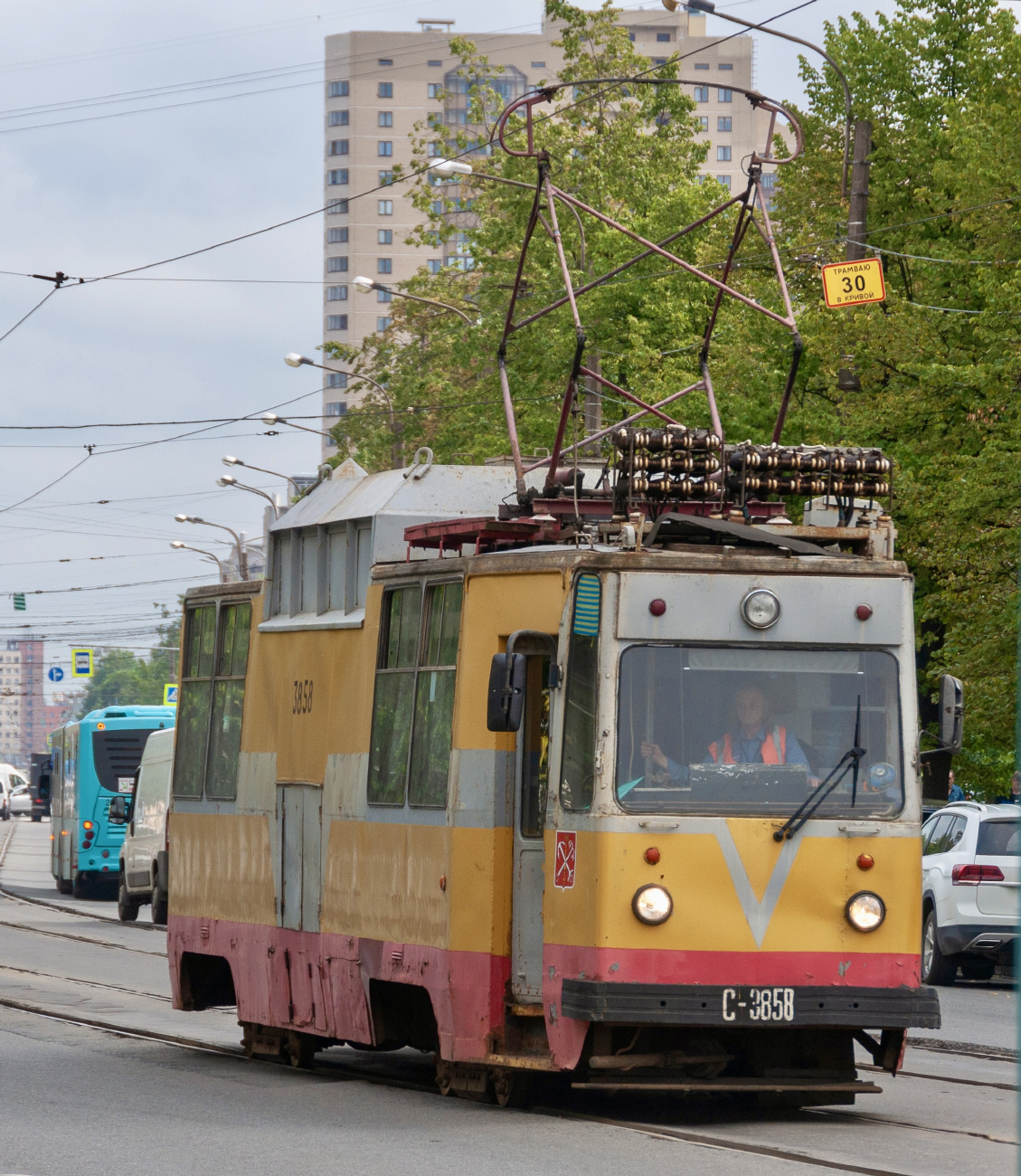 Санкт-Петербург, ЛМ-68М № С-3858