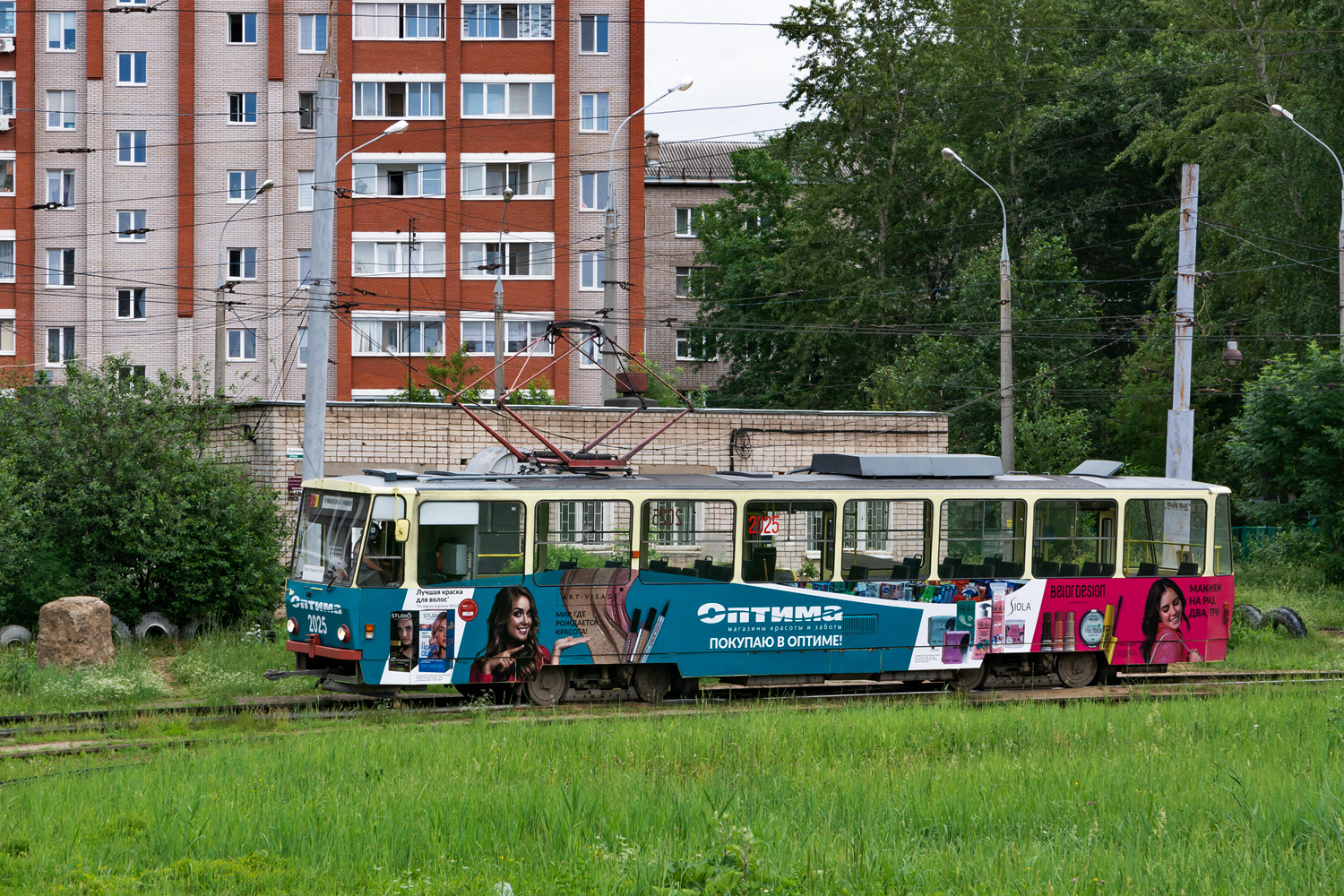 Iževsk, Tatra T6B5SU č. 2025