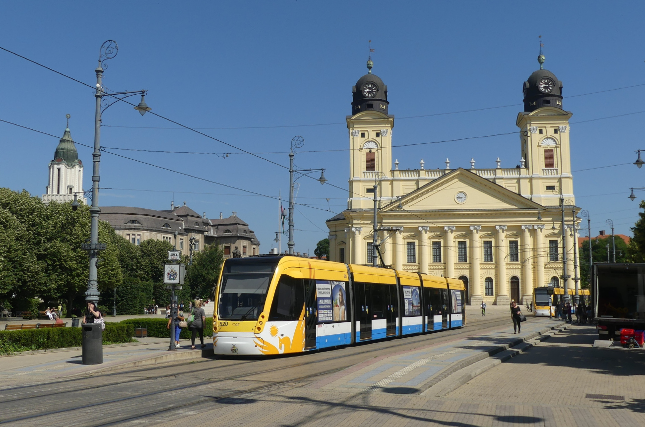 Debrecen, CAF Urbos 3 č. 520 Debrecen, CAF Urbos 3 č. 520