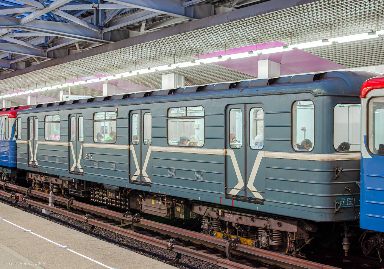 Moskva, 81-714.5 (LVZ/VM) č. 8234