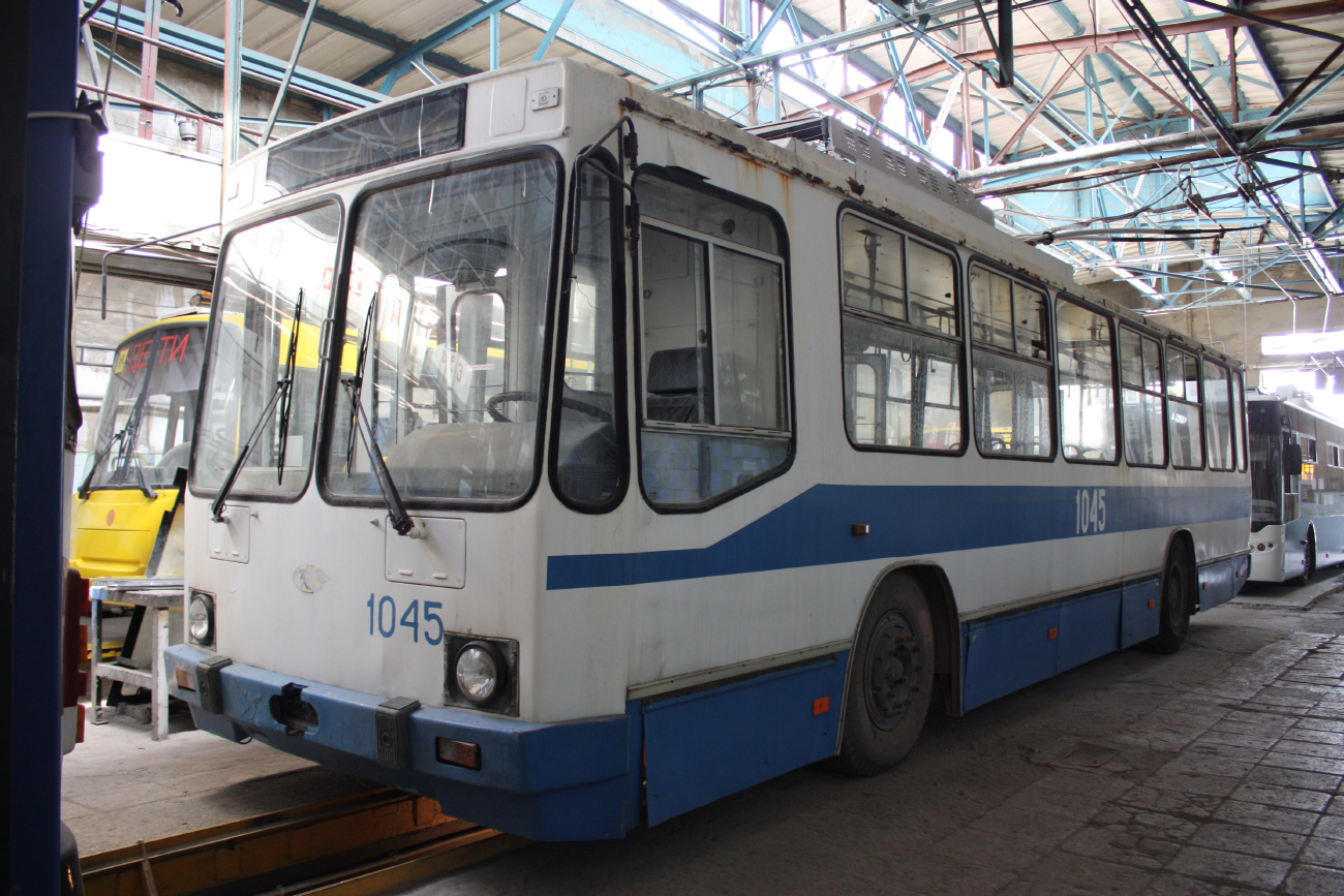 Sevastopol, YMZ T2 Br. 1045
