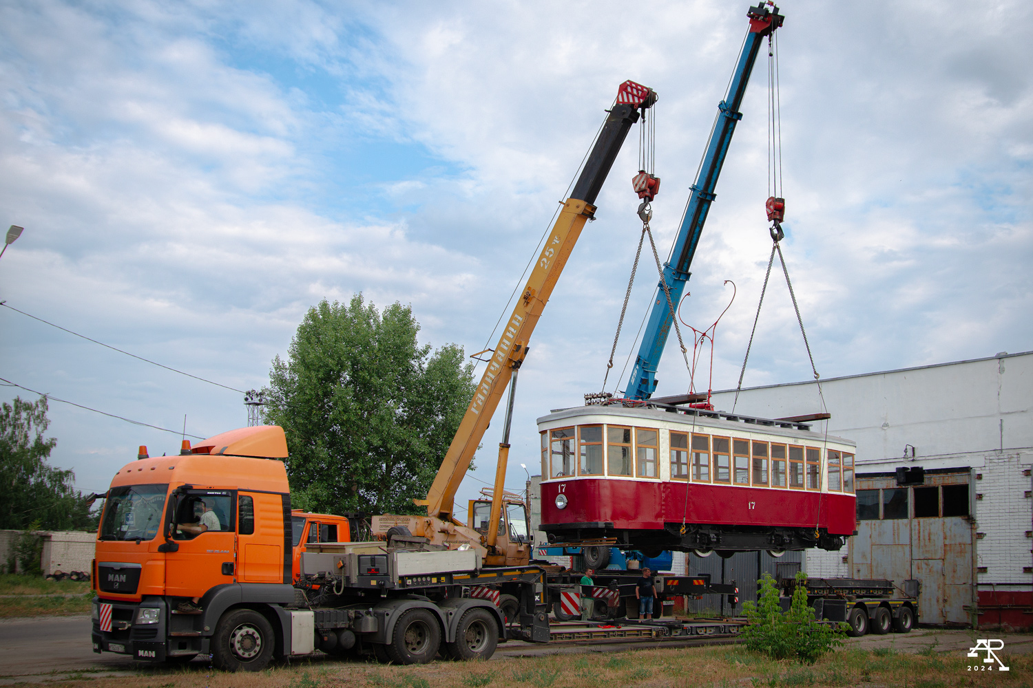 Дзержинск, Х № 17; Дзержинск — Деятельность Музея городского транспорта