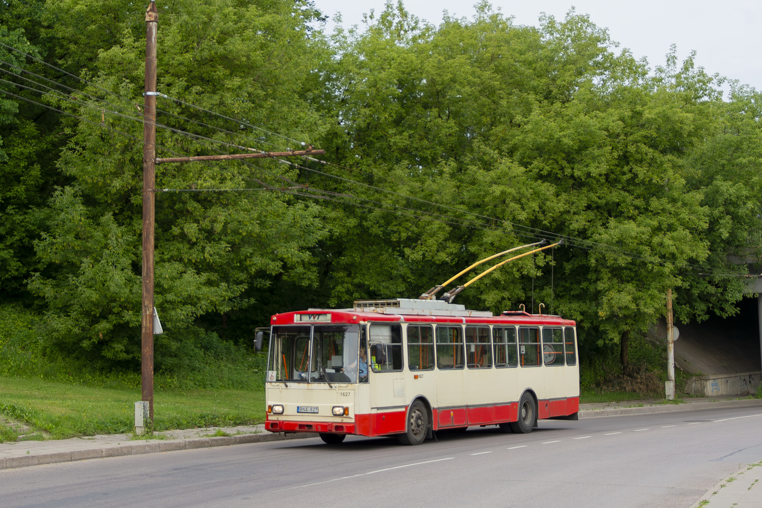 Вильнюс, Škoda 14Tr13/6 № 1627