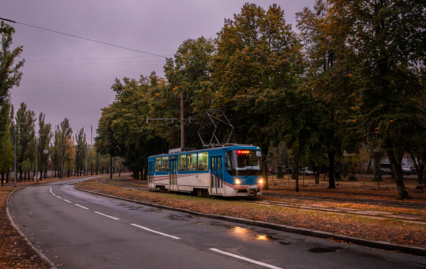 Kyiv, K1 № 327