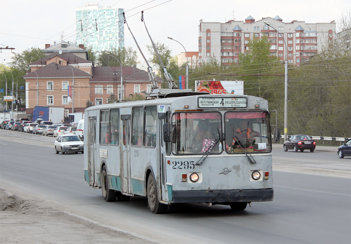 Новосибирск, ЗиУ-682Г-012 [Г0А] № 2295