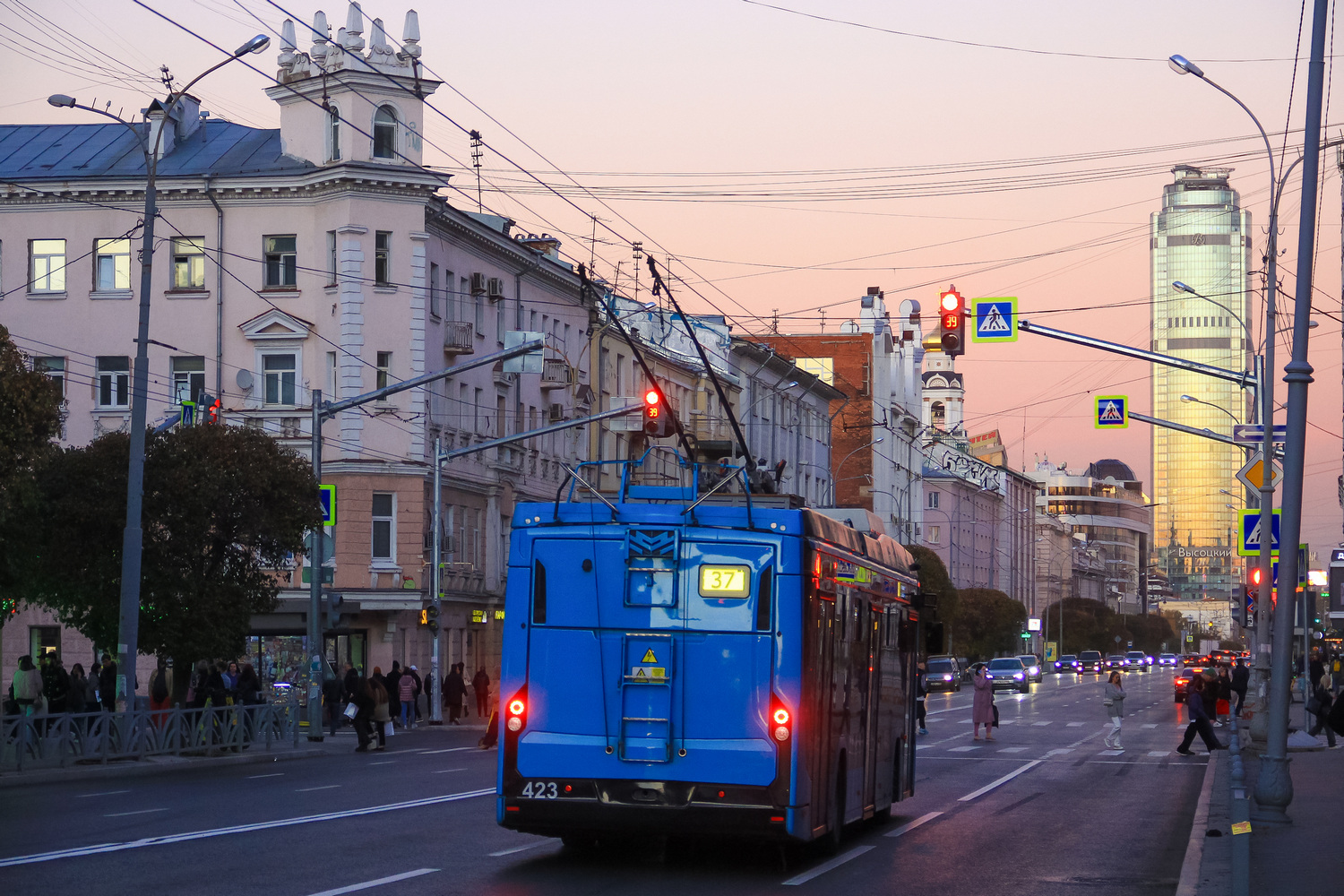 Екатеринбург, БКМ 32100D «Ольгерд» № 423