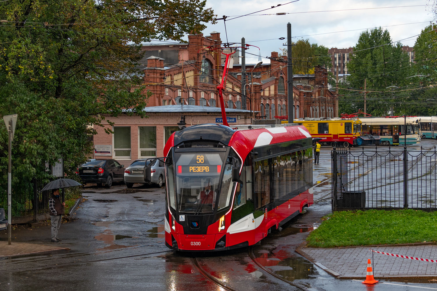 Saint-Petersburg, 71-911EM “Lvyonok” č. 0300