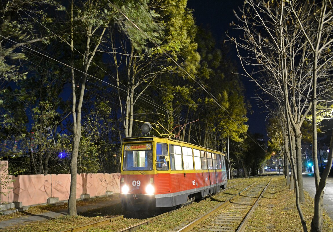 Владивосток, 71-605А № 09