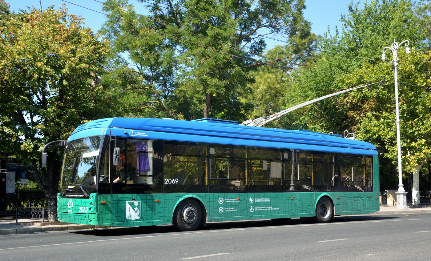 Севастополь, Тролза-5265.02 «Мегаполис» № 2069