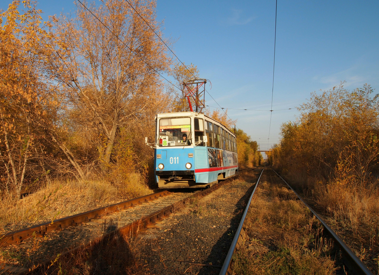 Орск, 71-605 (КТМ-5М3) № 011