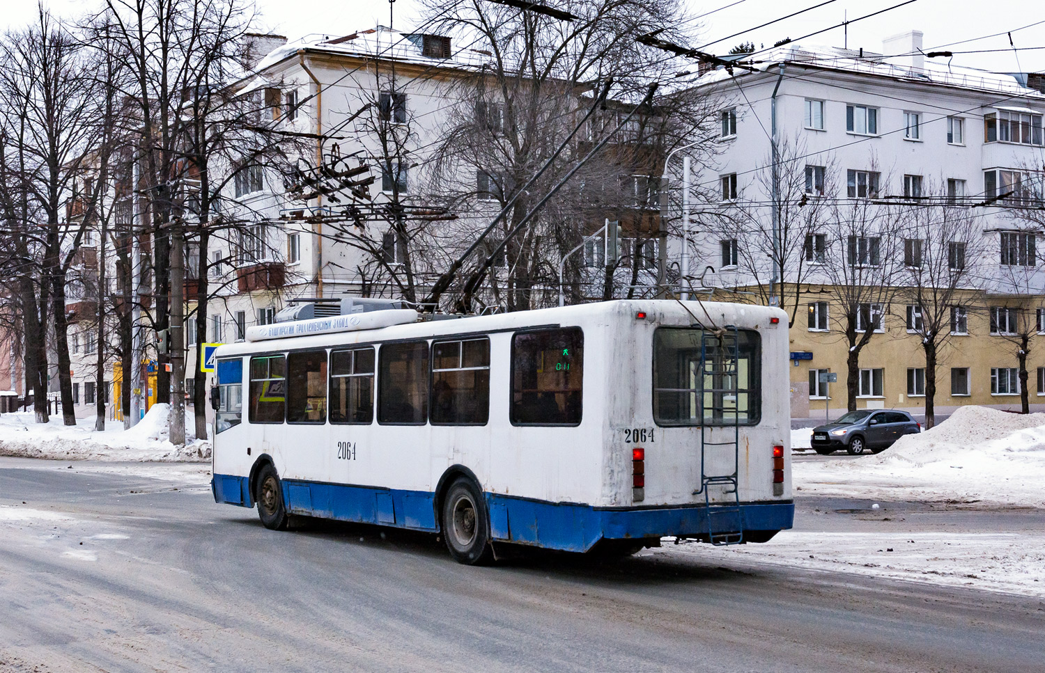 Уфа, БТЗ-52761Р № 2064