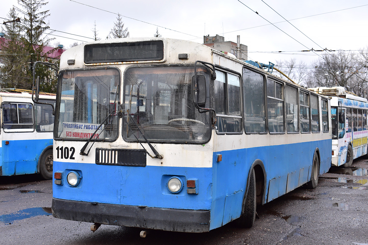 Брянск, ЗиУ-682Г-016 (012) № 1102