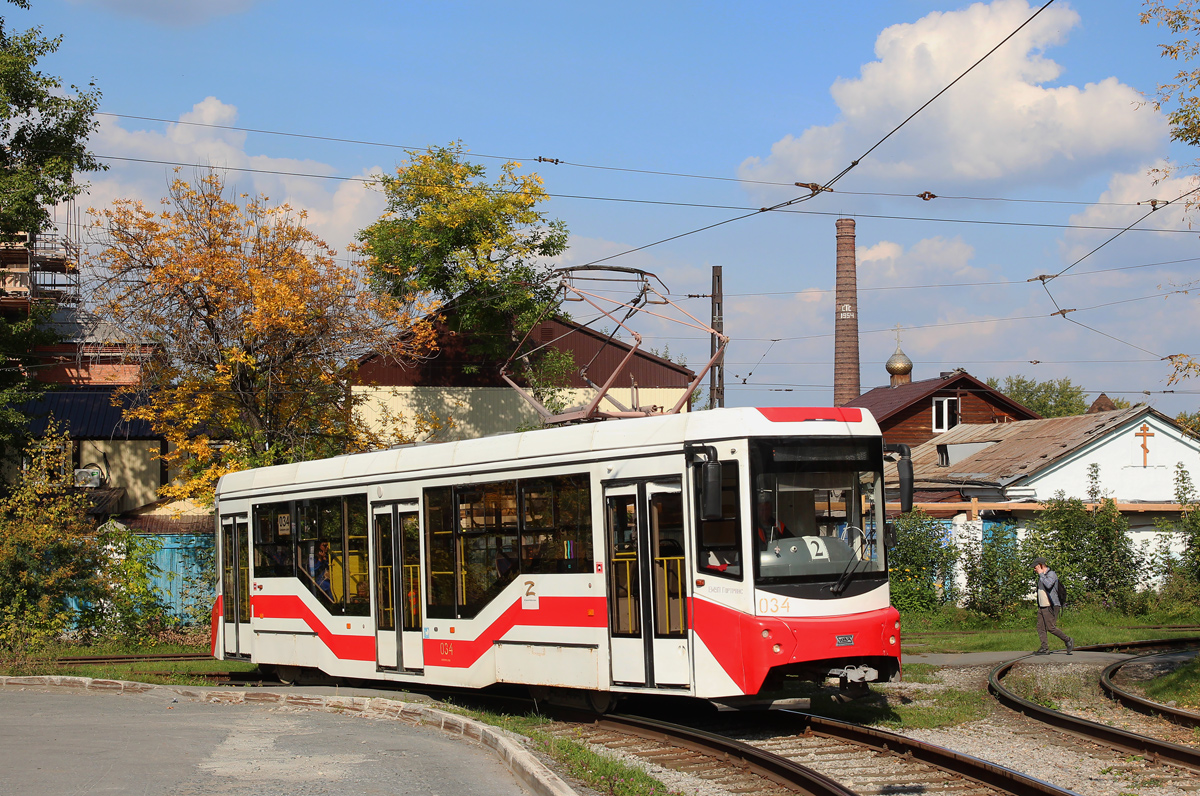Екатеринбург, 71-407-01 № 034