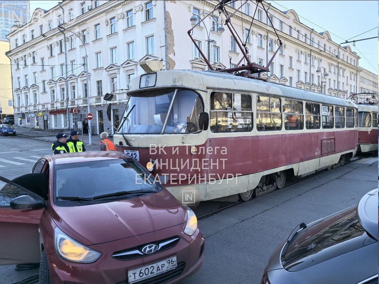 Yekaterinburg, Tatra T3SU # 642