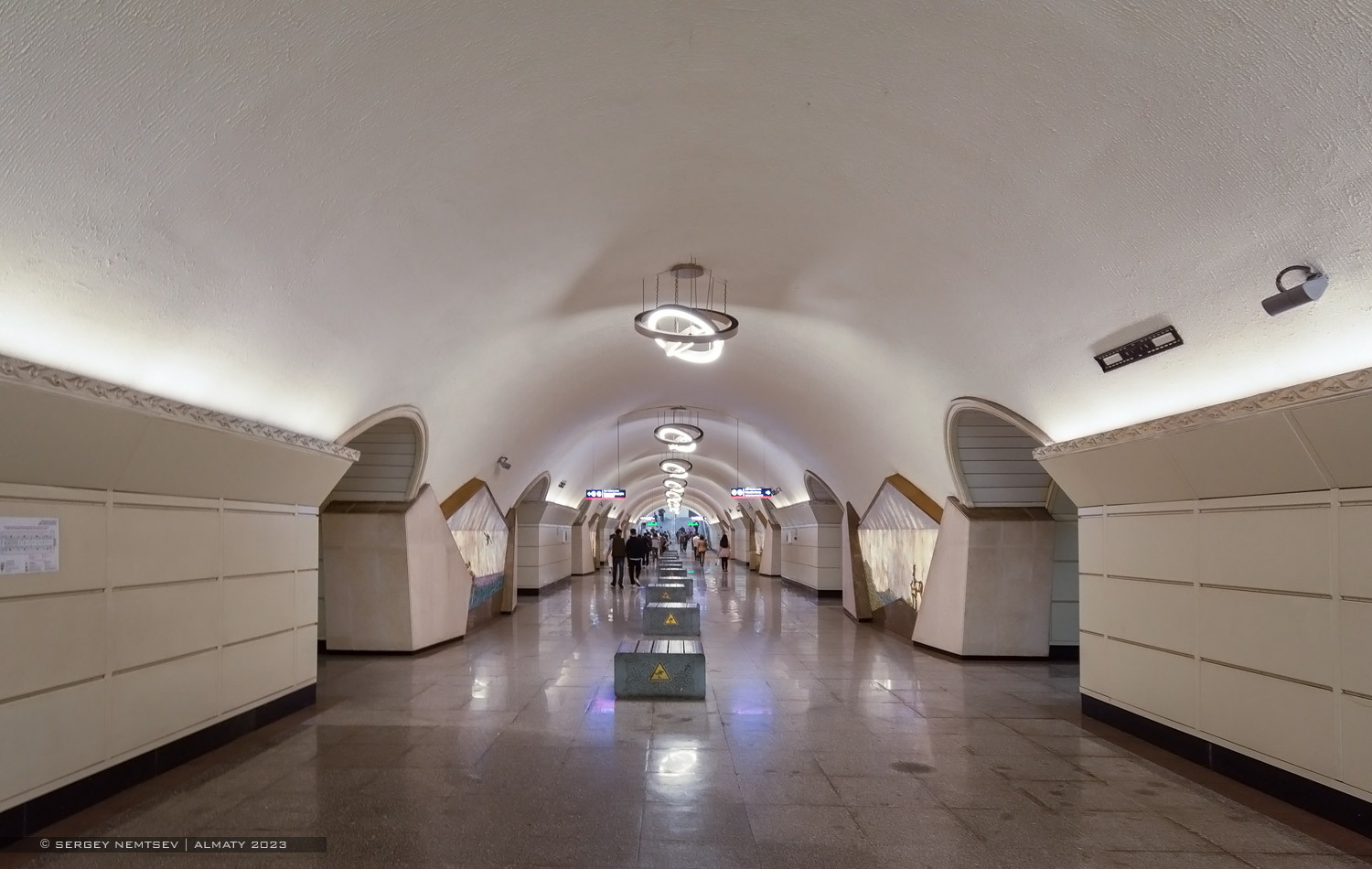 Алматы — Метрополитен — Линия 1 — Станции