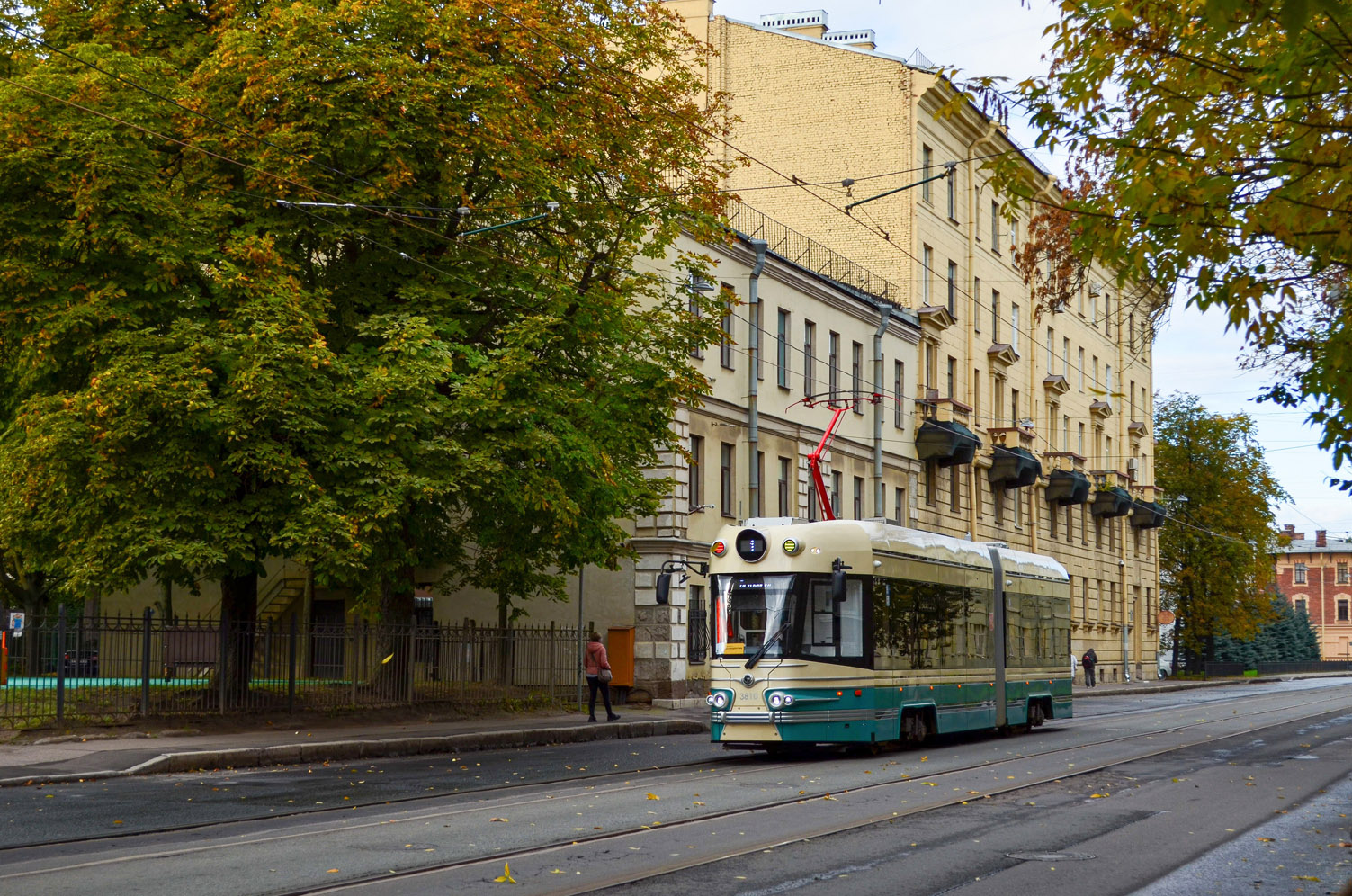 Санкт-Петербург, 71-421Р-01 «Довлатов» № 3810