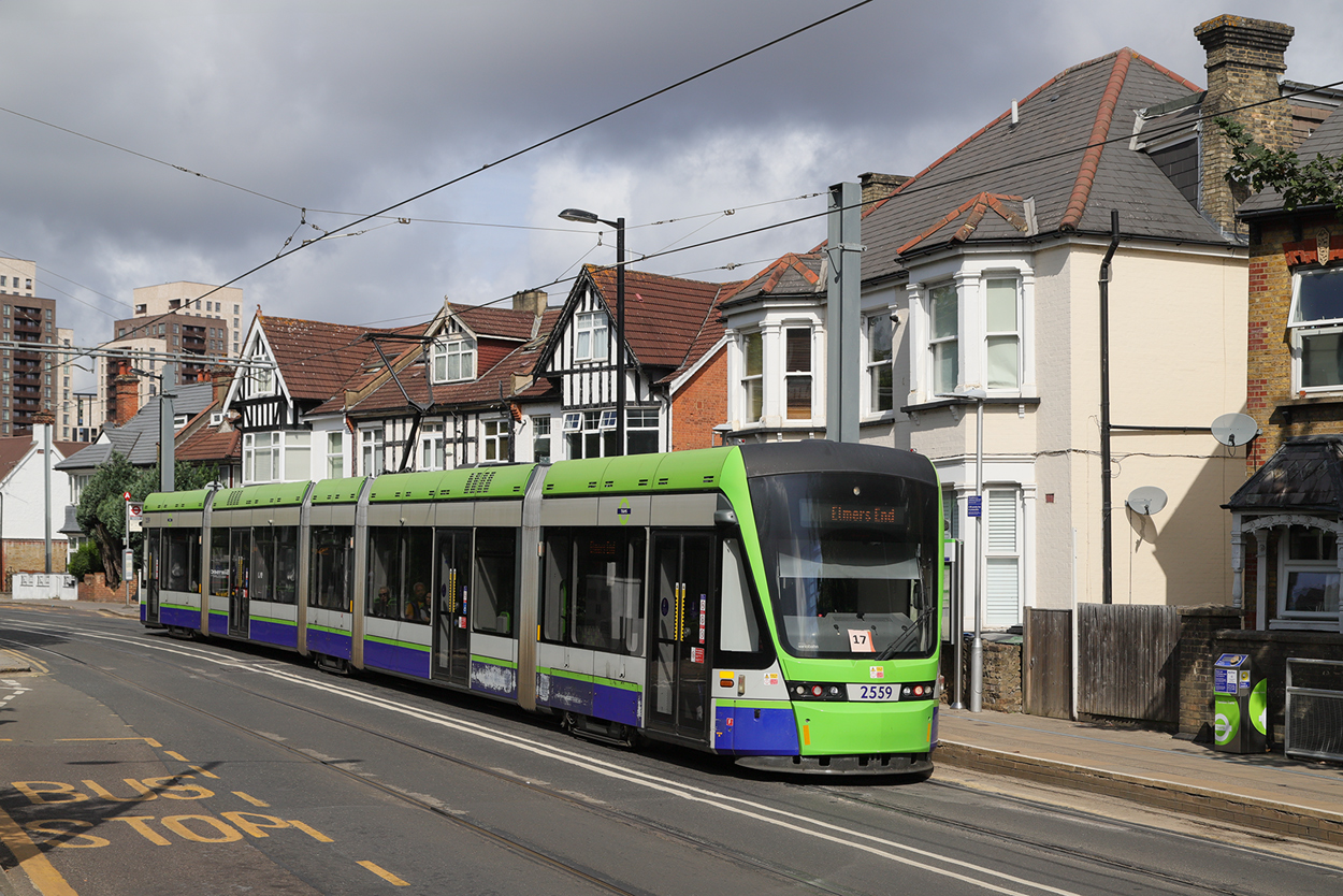 Лондон, Stadler Variobahn № 2559