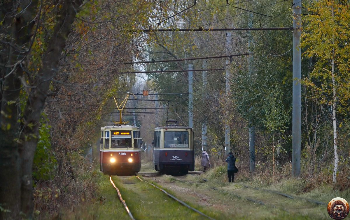 Nižní Novgorod, 71-605 (KTM-5M3) č. 3488; Nižní Novgorod, 71-605 (KTM-5M3) č. 3454 Nižní Novgorod, 71-605 (KTM-5M3) č. 3488; Nižní Novgorod, 71-605 (KTM-5M3) č. 3454