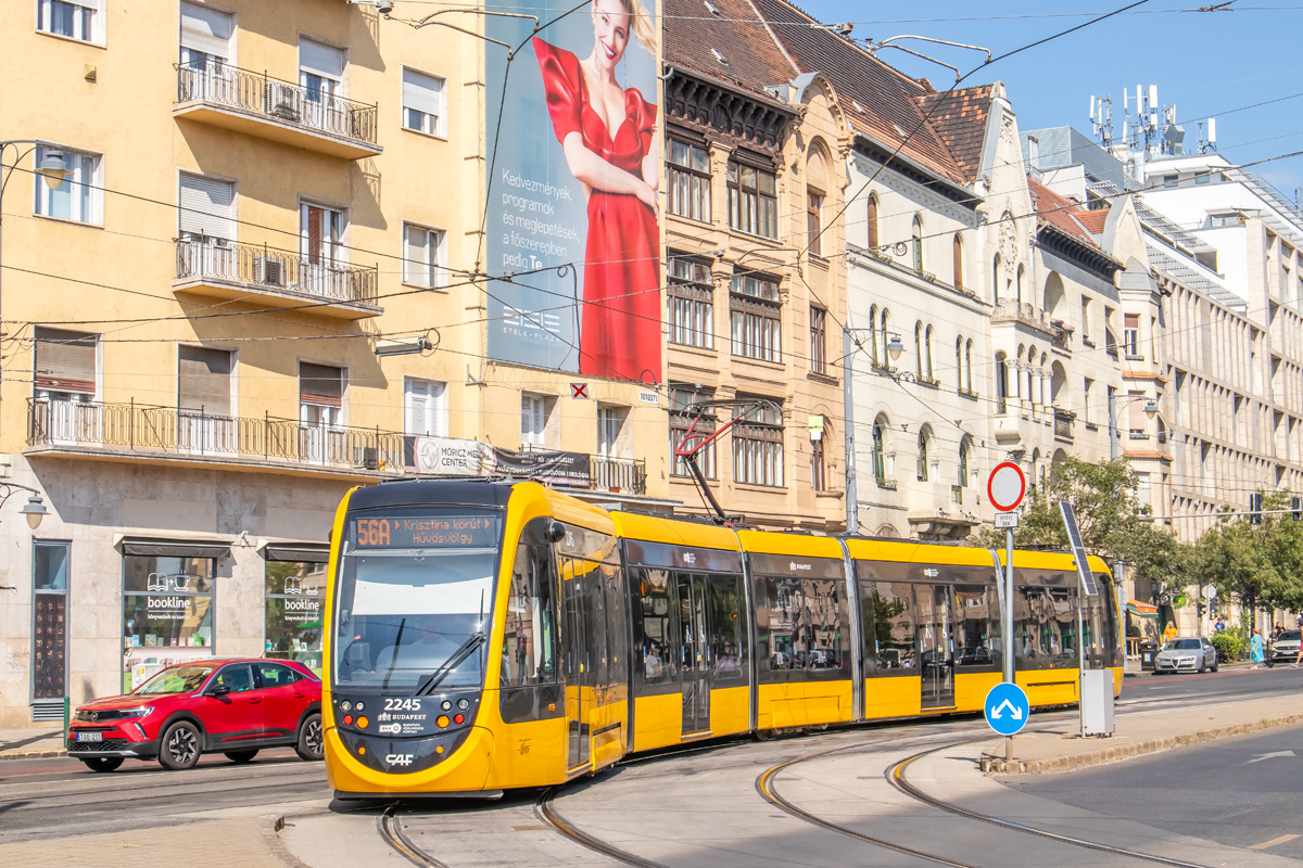 Будапешт, CAF Urbos 3 № 2245