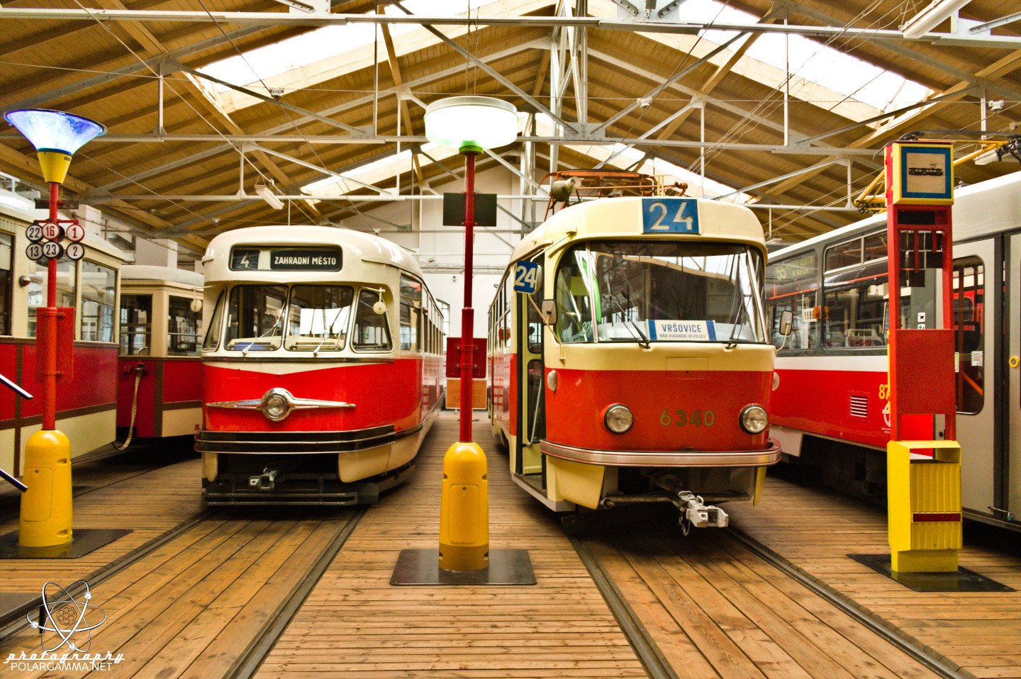 Прага, Tatra T2 № 6002; Прага, Tatra T3 № 6340