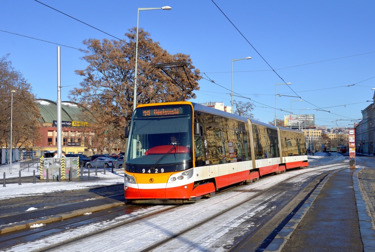 Прага, Škoda 15T7 ForCity Alfa Praha № 9429