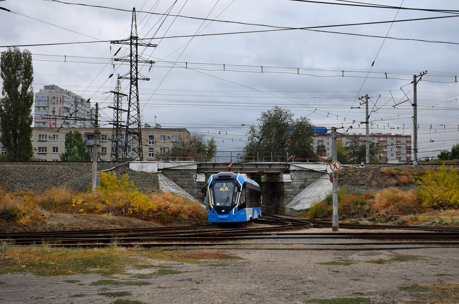 Волгоград, 71-911ЕМ «Львёнок» № 2014