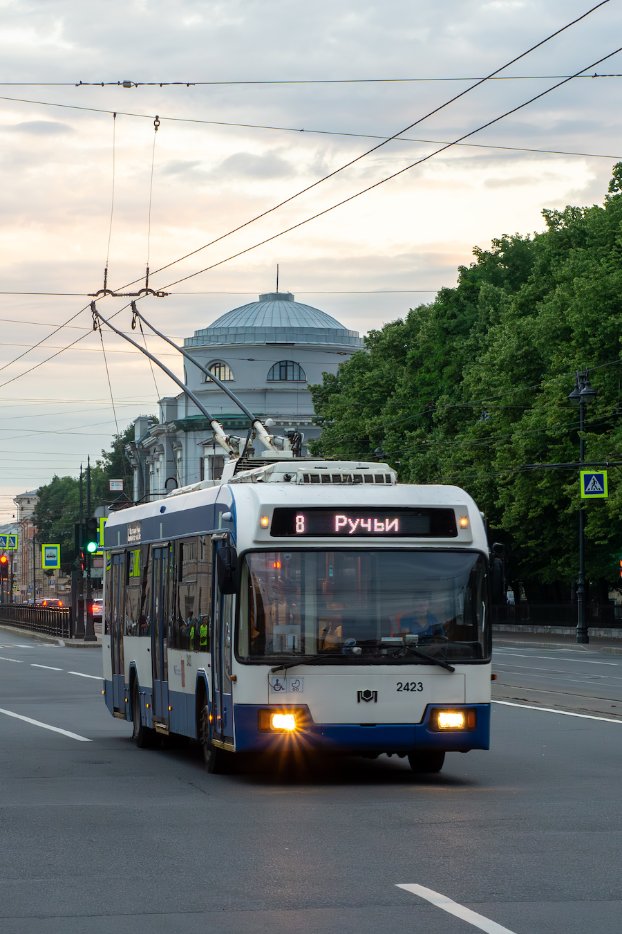 Санкт Петербург, БКМ 321 № 2423
