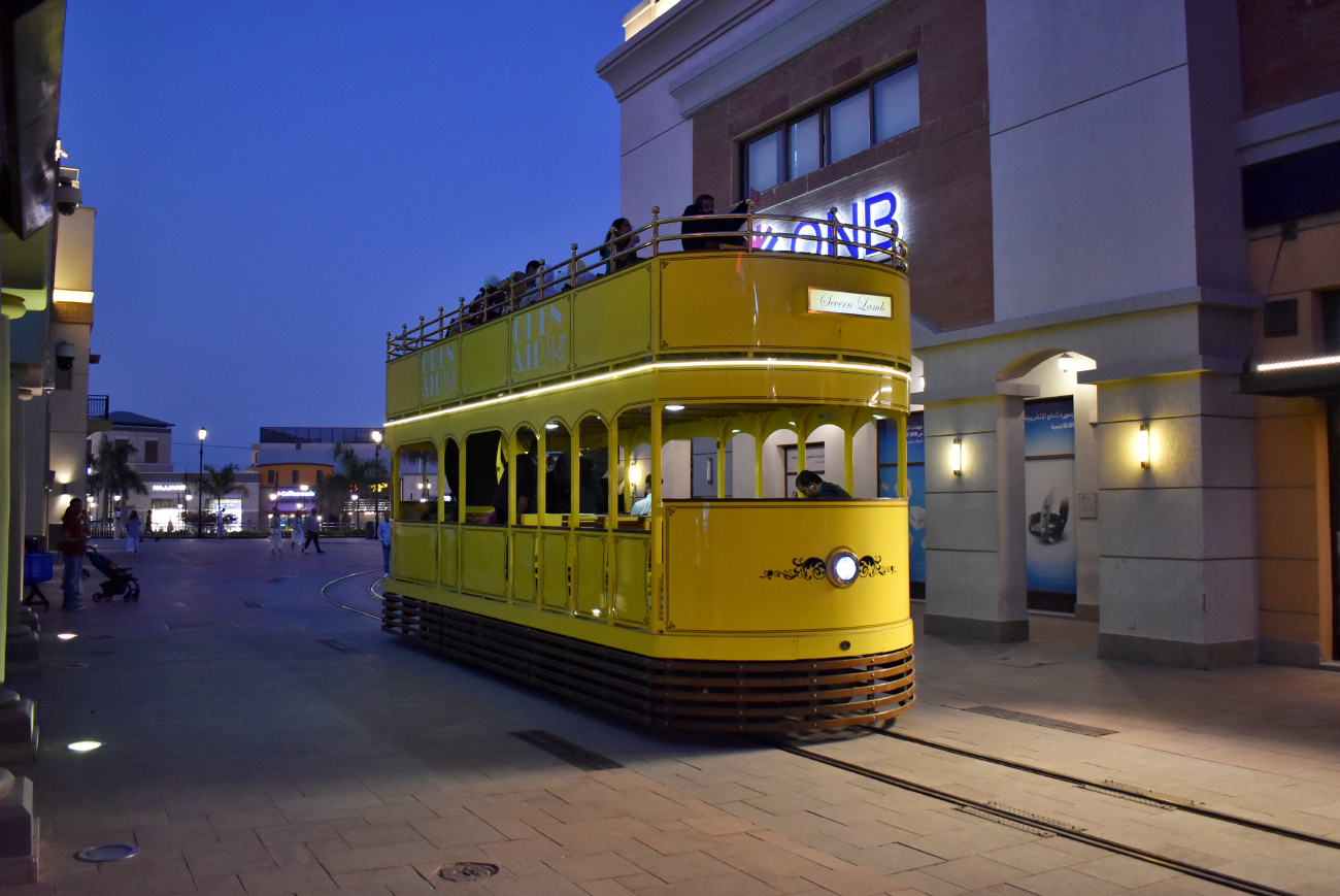 Мадинати, Четырёхосный аккумуляторный вагон № Yellow