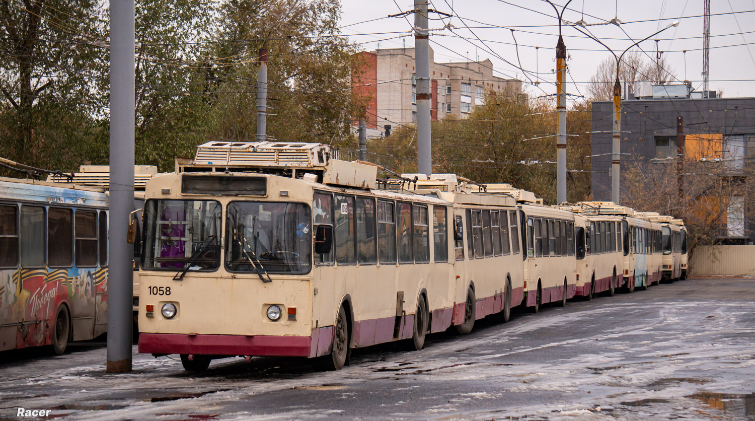 Челябинск, ЗиУ-682Г [Г00] № 1058