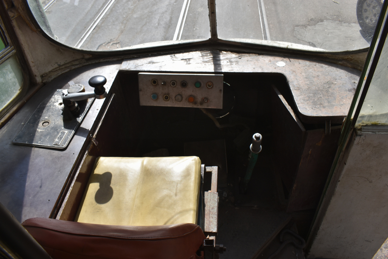 Александрия, Duewag GT6 № 833