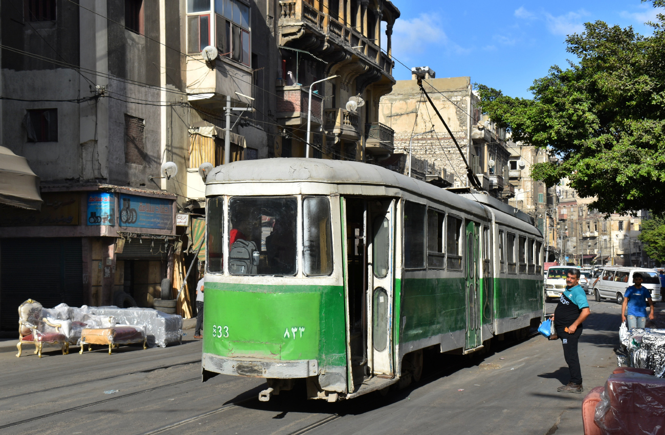 Александрия, Duewag GT6 № 833